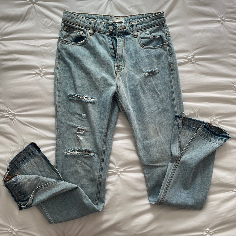 Zara Jeans - straight cut - size USA 4